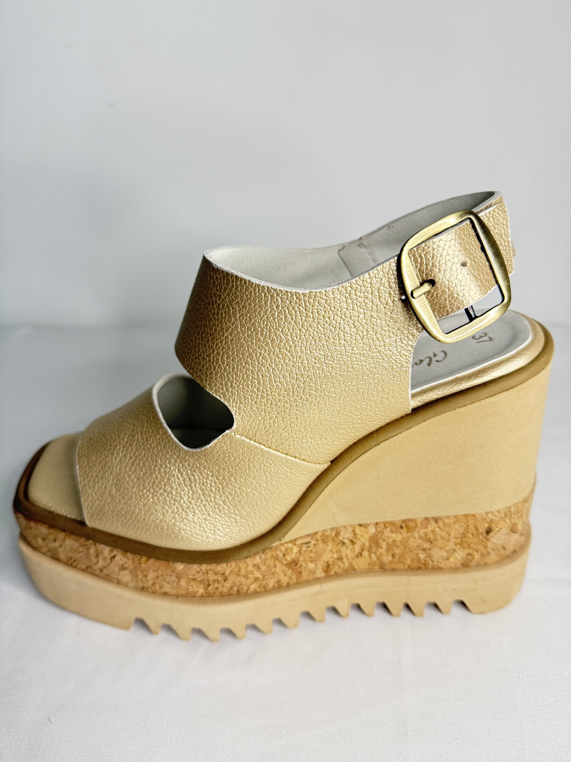 Golden Cork Luxe Open toe
